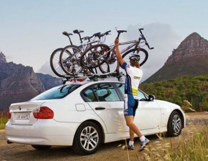 Roof bike shop rack 4 bikes