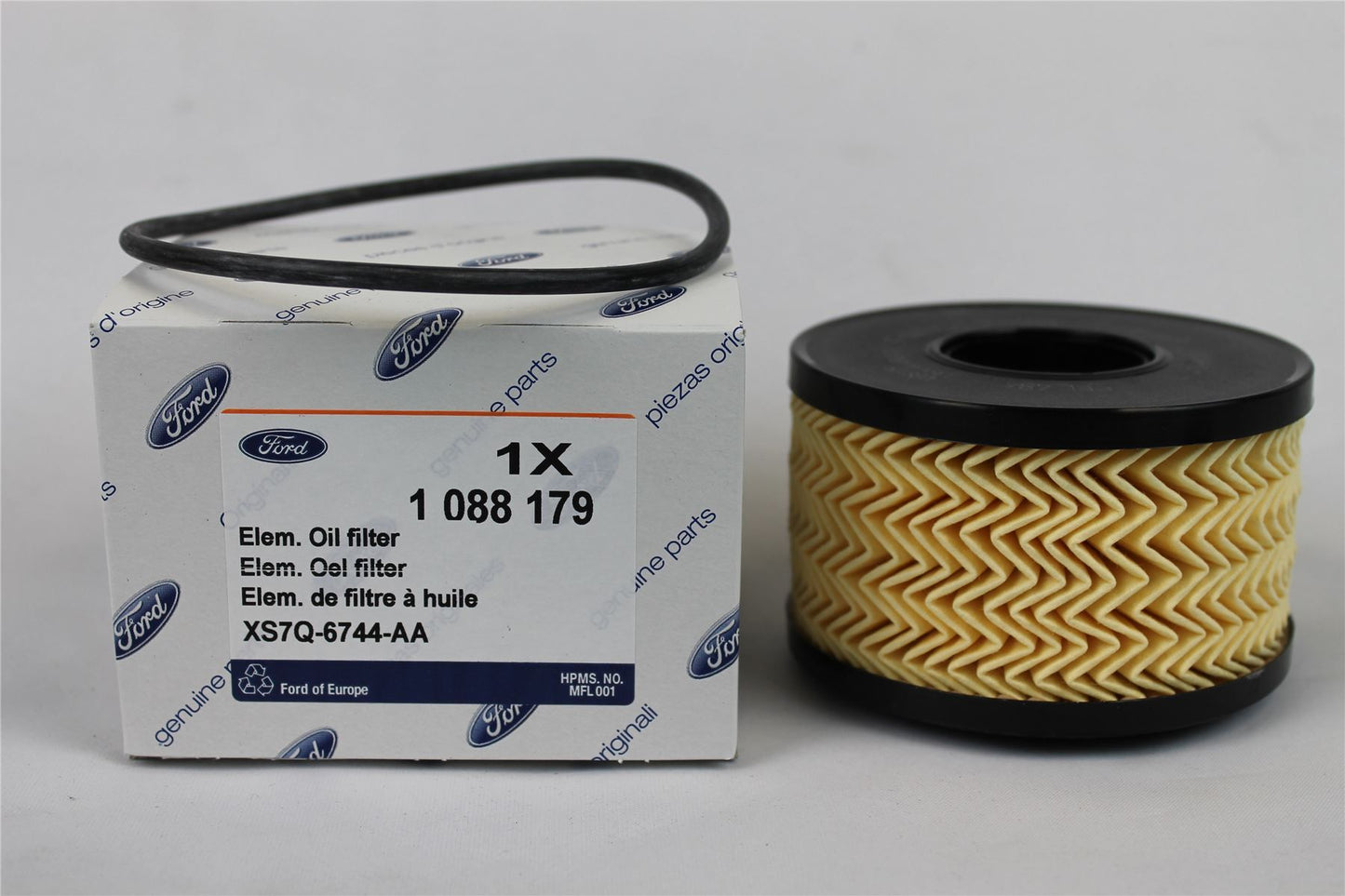 Genuine FORD - TRANSIT Bus 2.4 TDCi Oil Filter 1088179 - 03.04 - 05.06